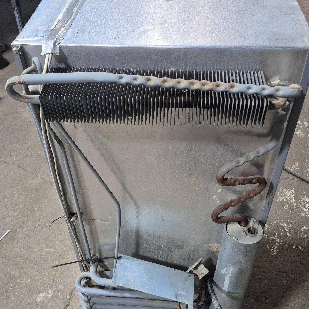 Used Complete Dometic Fridge, 2 - Way - RM3862 - Young Farts RV Parts