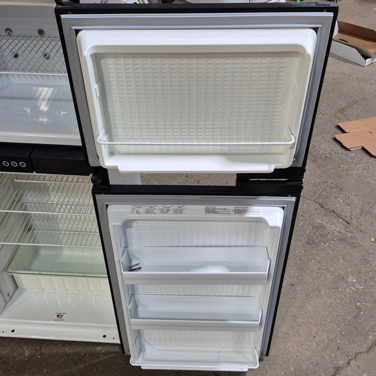 Used Complete Norcold Fridge, 2 - WAY - 9162 - Young Farts RV Parts