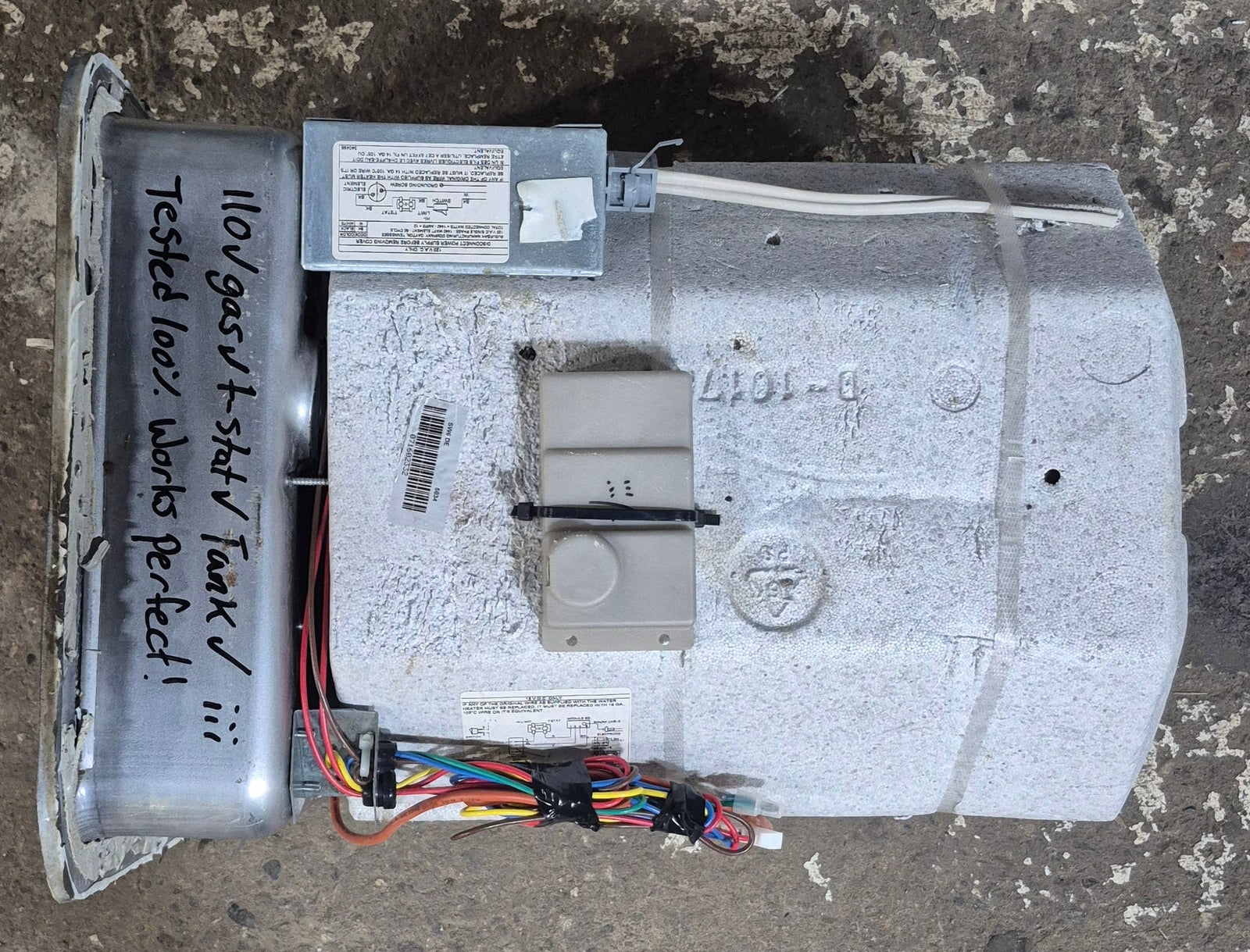 Used Complete Suburban Hot Water Heater, 6 Gal. - SW6DE - Young Farts RV Parts