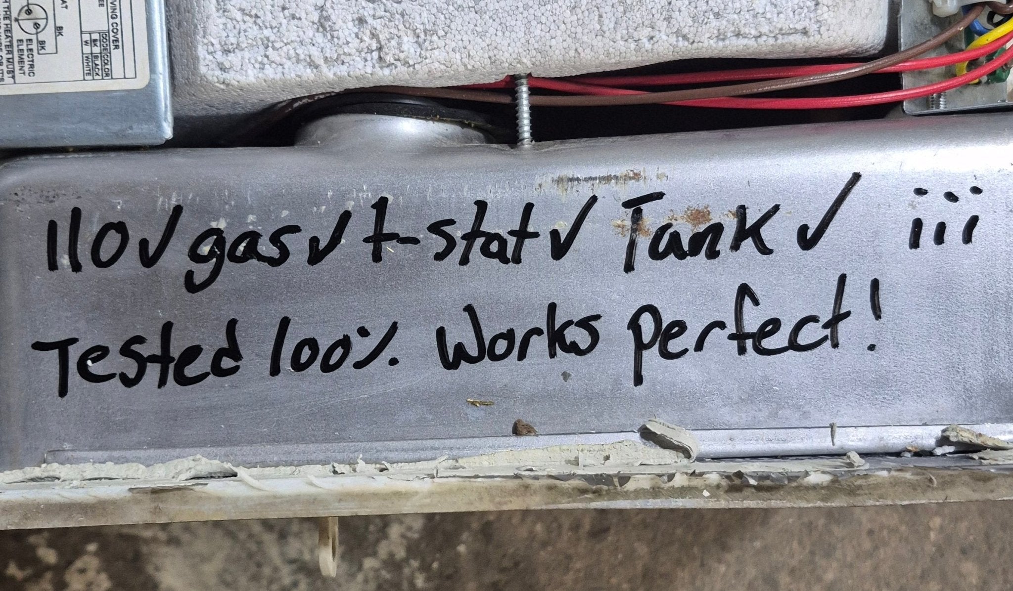 Used Complete Suburban Hot Water Heater, 6 Gal. - SW6DE - Young Farts RV Parts