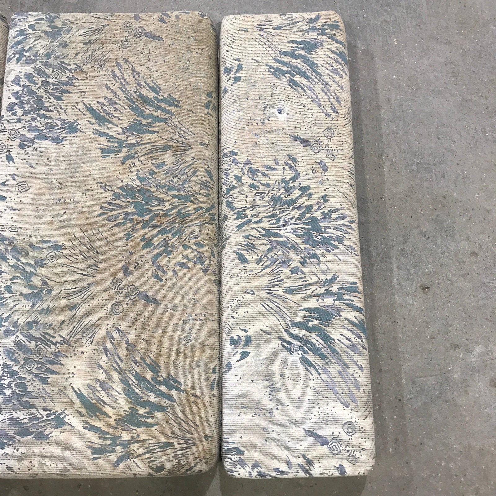 Used Dinette Cushion Set - 4 piece - 2 @ 44