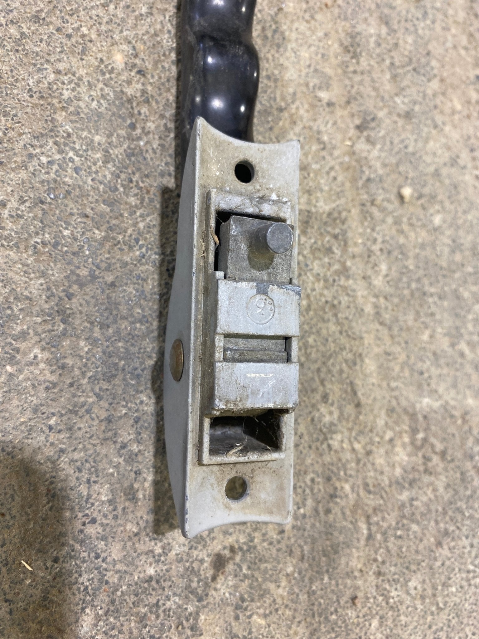 Used Dometic 830644 Lift Handle - Young Farts RV Parts