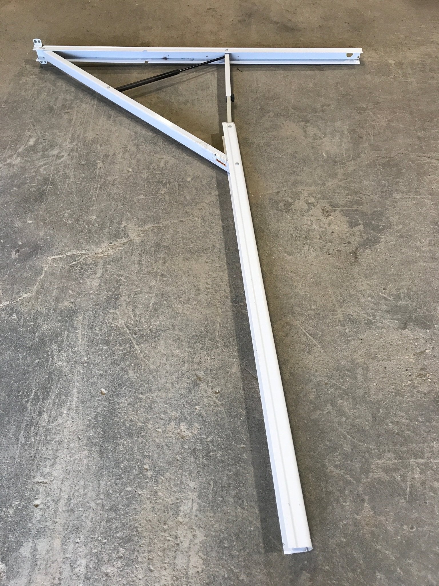 Used Dometic 9100 power awning arm basement model LH 62 1/4