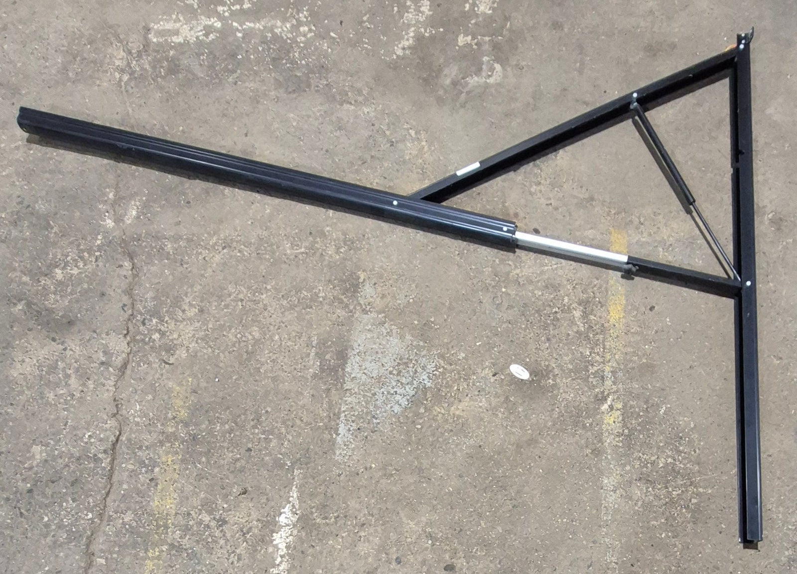 Used Dometic 9100 Power Awning Arm, Standard RH Idler (Power Side), 65 1/2