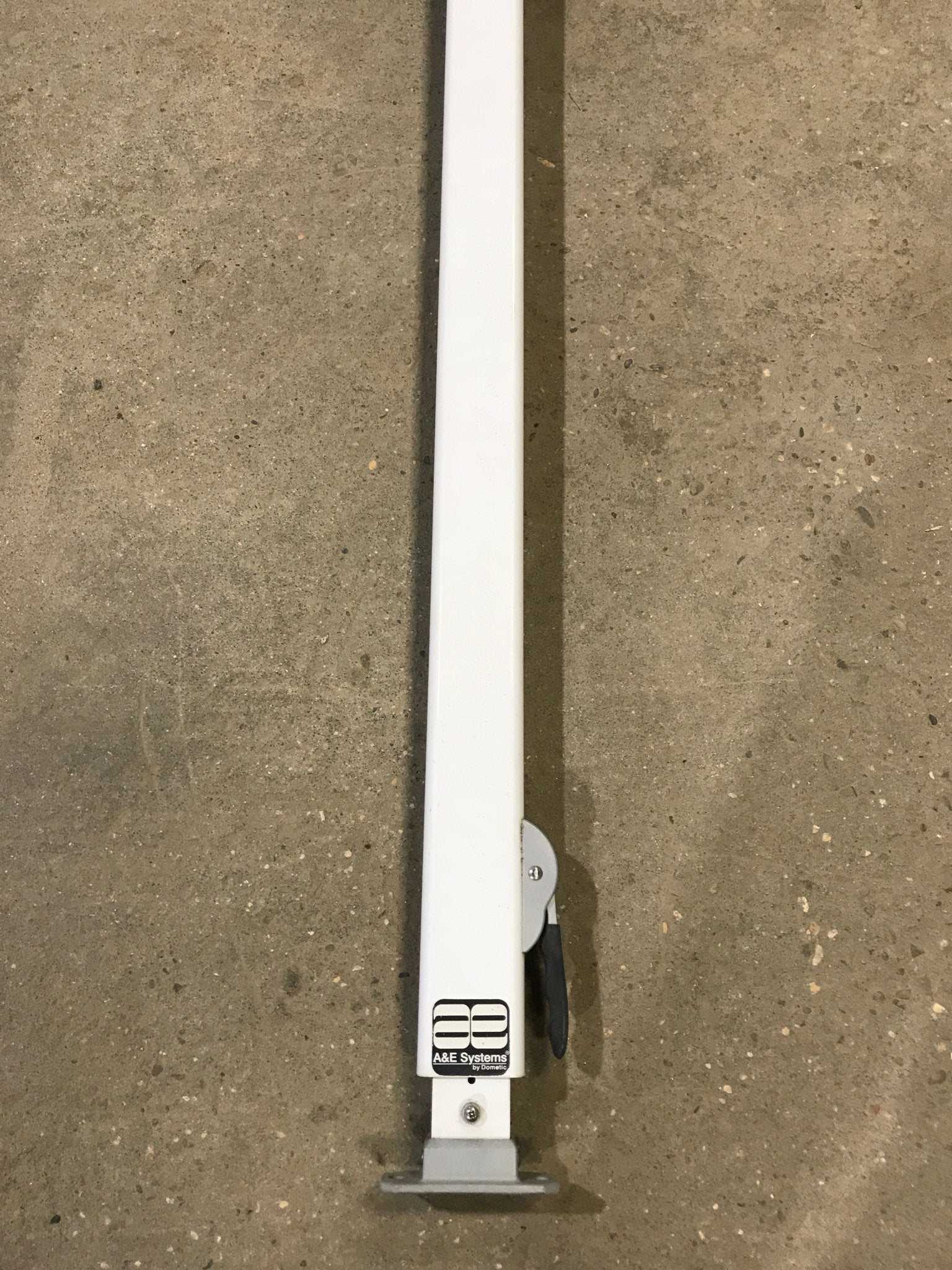 Used Dometic / A&E 8500 Awning Single Manual Arm - Young Farts RV Parts