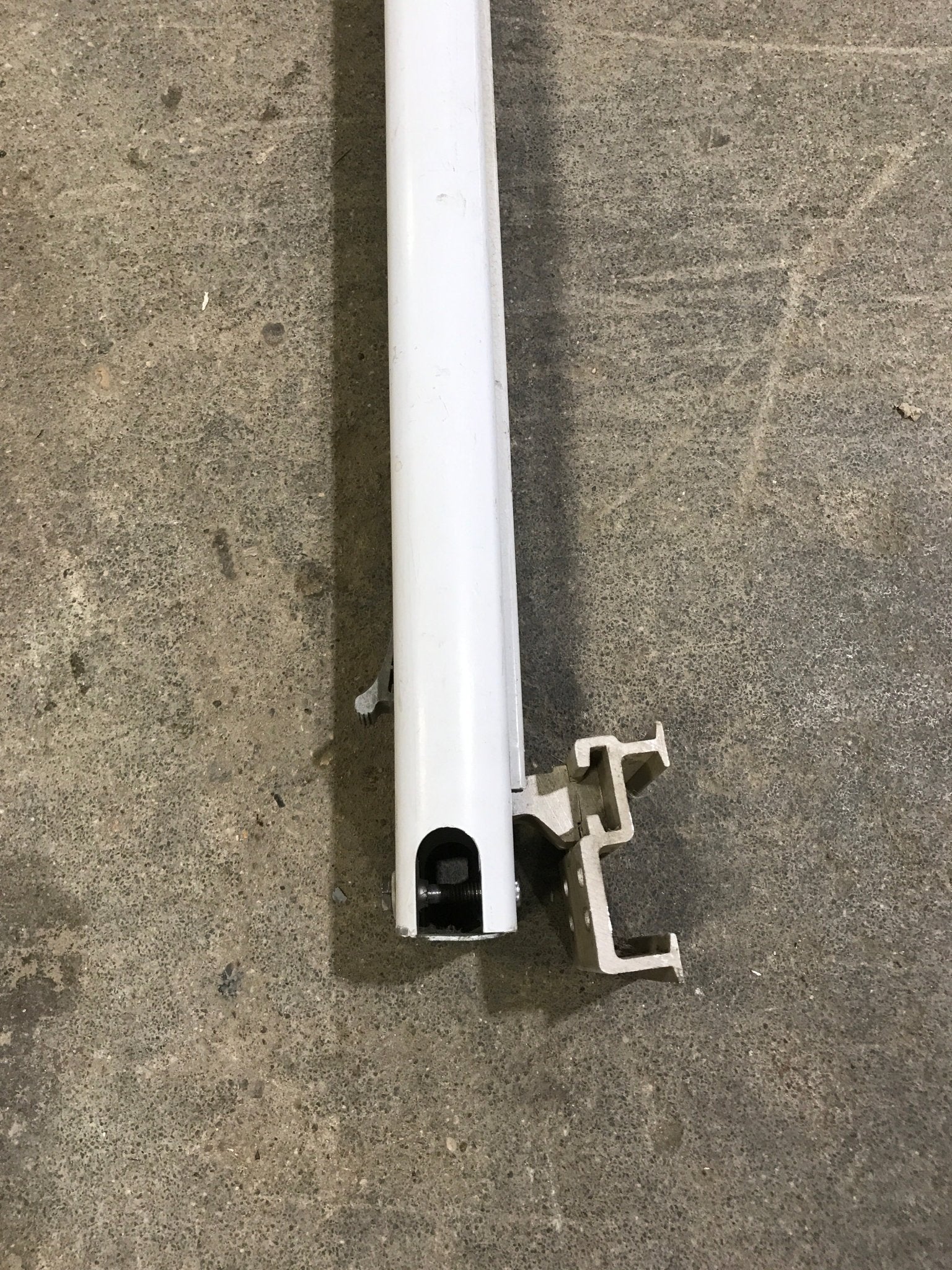 Used Dometic / A&E 8500 Awning Single Manual Arm - Young Farts RV Parts
