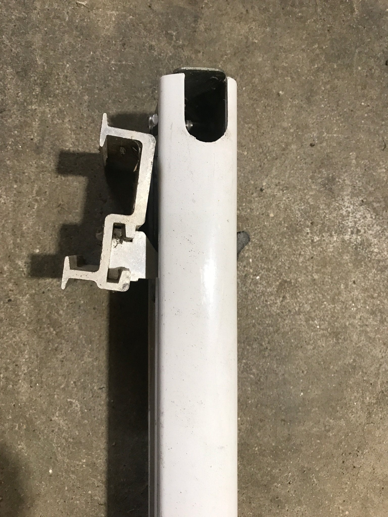 Used Dometic / A&E 8500 Awning Single Manual Arm - Young Farts RV Parts