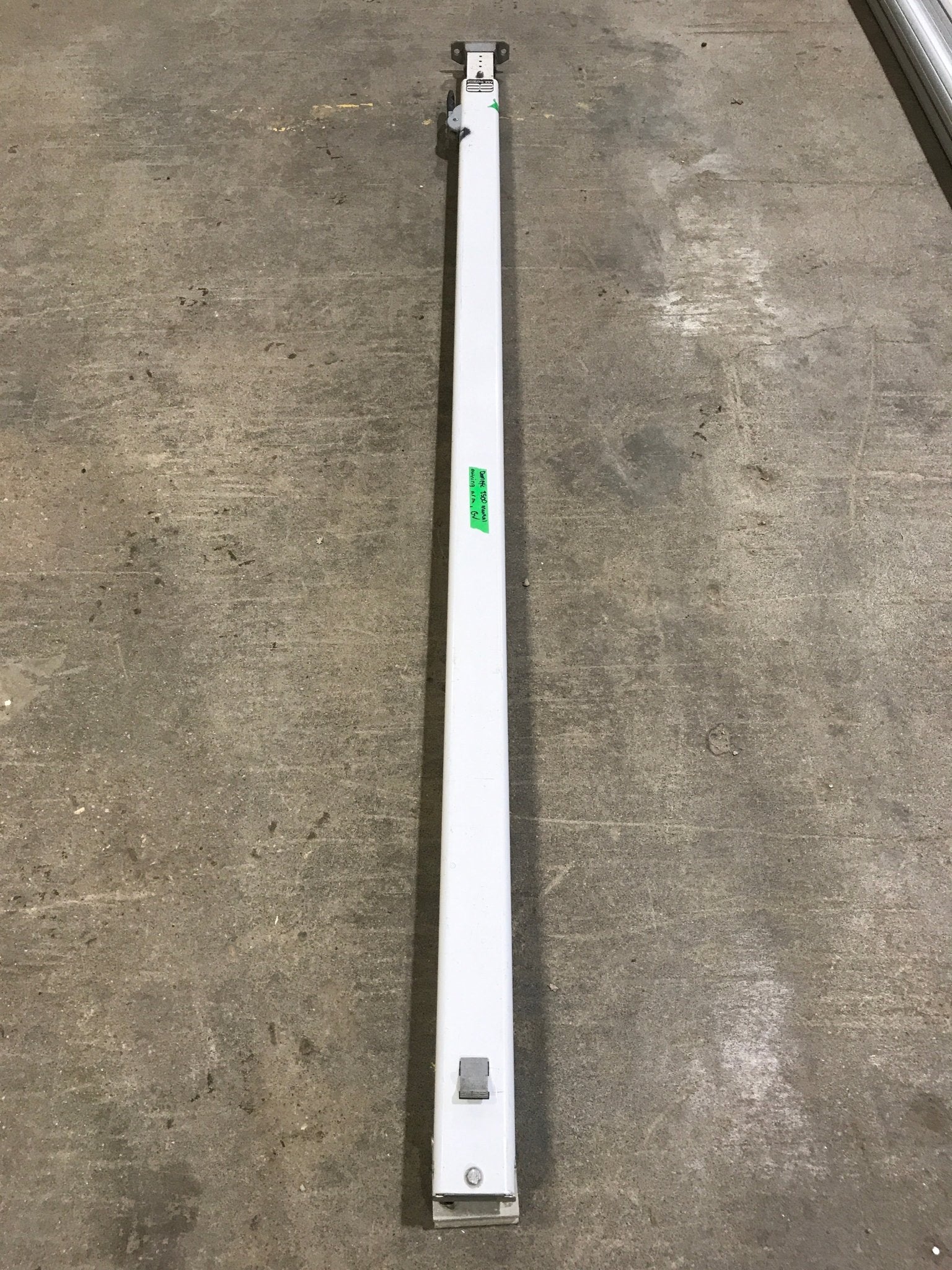 Used Dometic / A&E 8500 Awning Single Manual Arm - Young Farts RV Parts