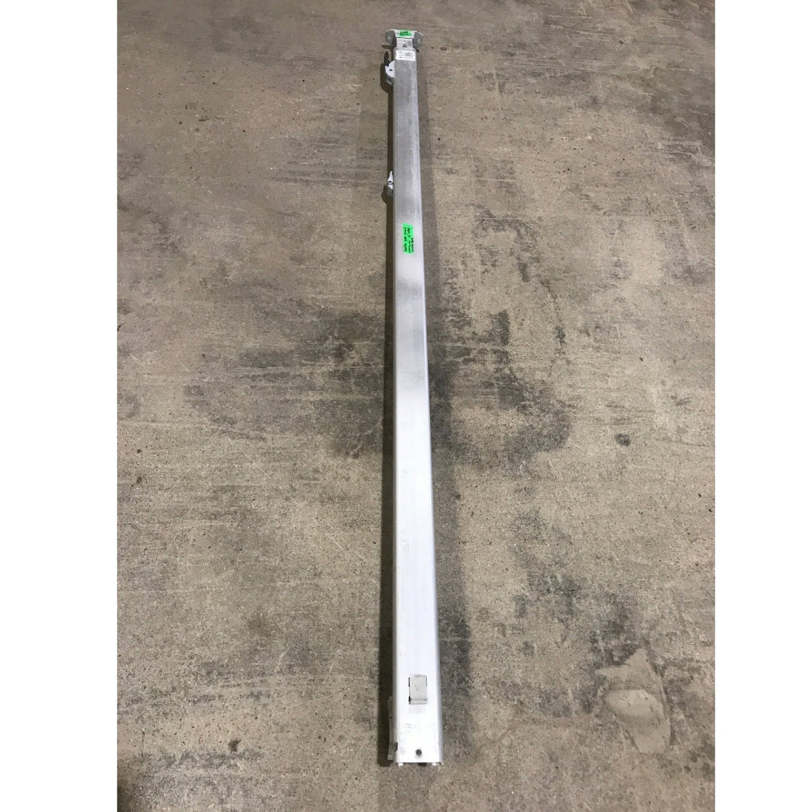 Used Dometic / A&E 8500 Awning Single Manual Arm - 73