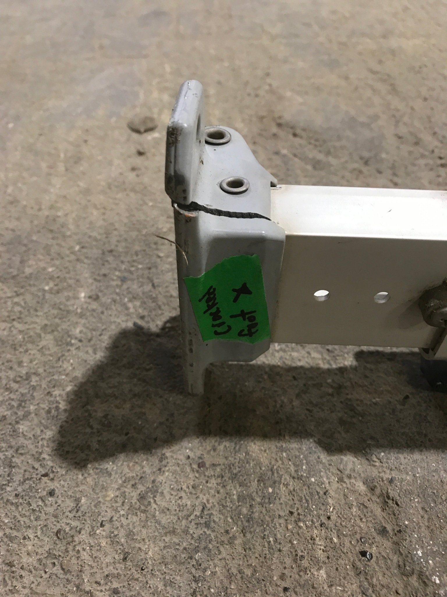 Used Dometic / A&E 8500 Awning Single Manual Arm - Young Farts RV Parts