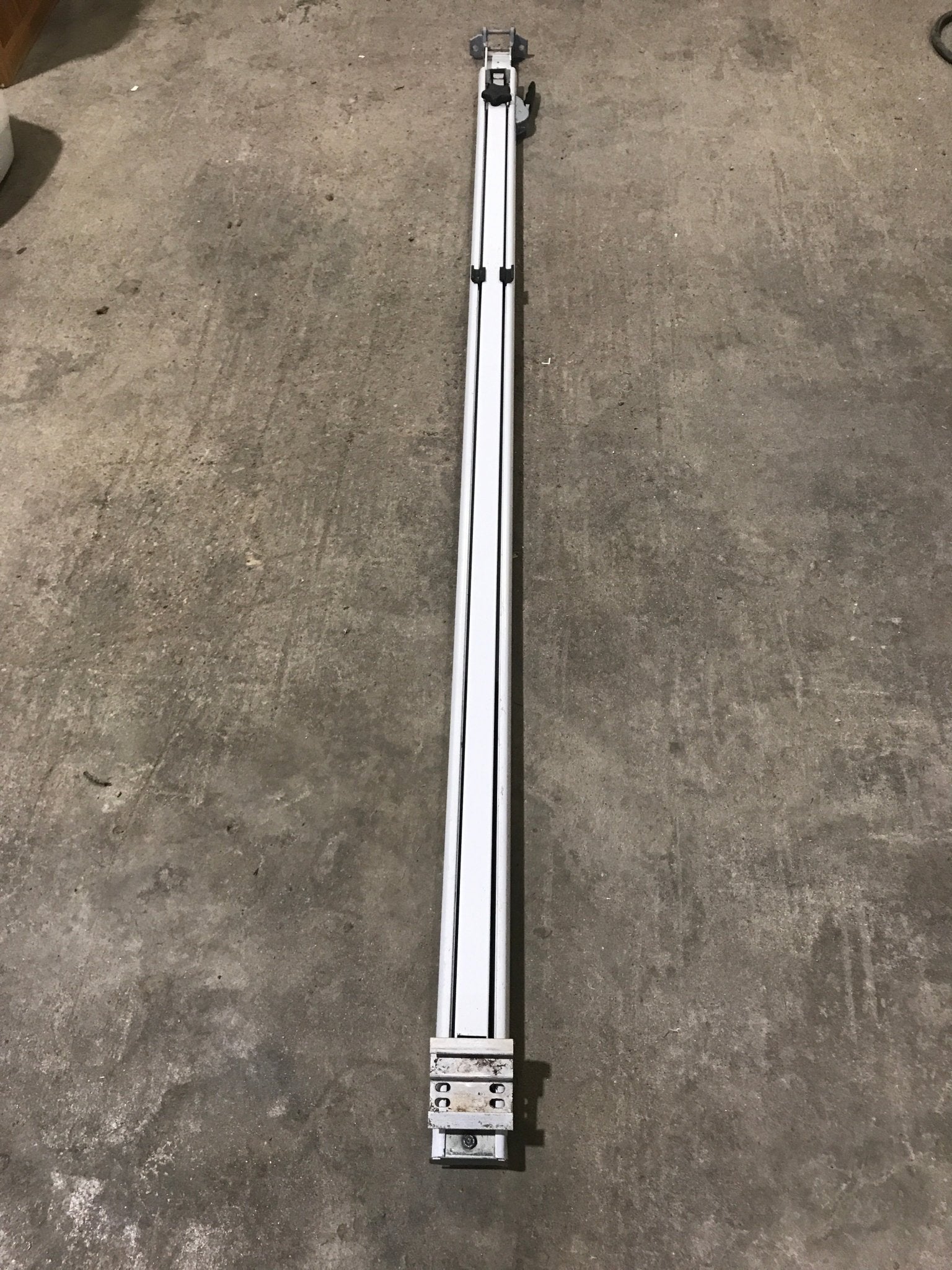 Used Dometic / A&E 8500 Awning Single Manual Arm - Young Farts RV Parts