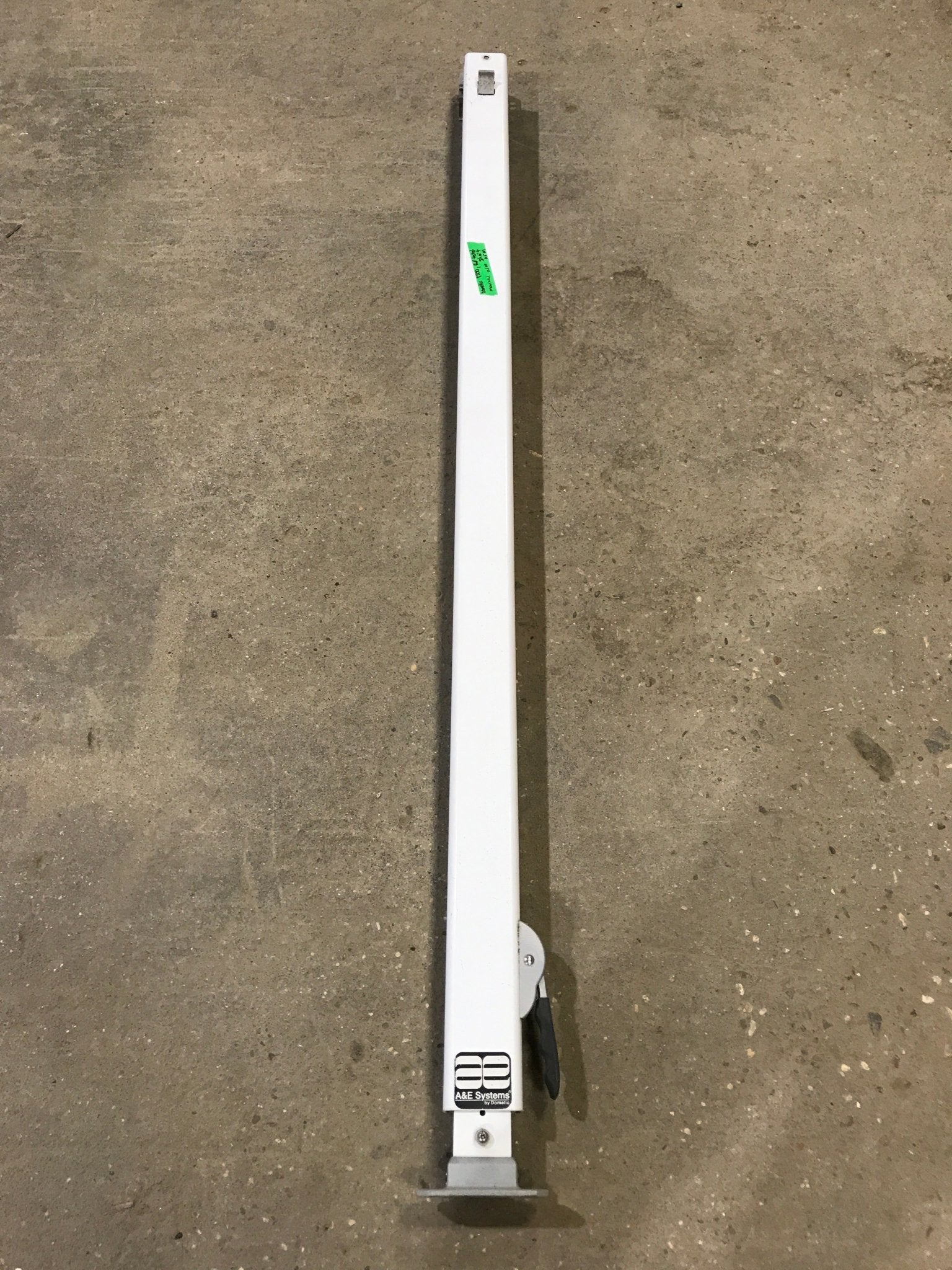 Used Dometic / A&E 8500 Awning Single Manual Arm - Young Farts RV Parts