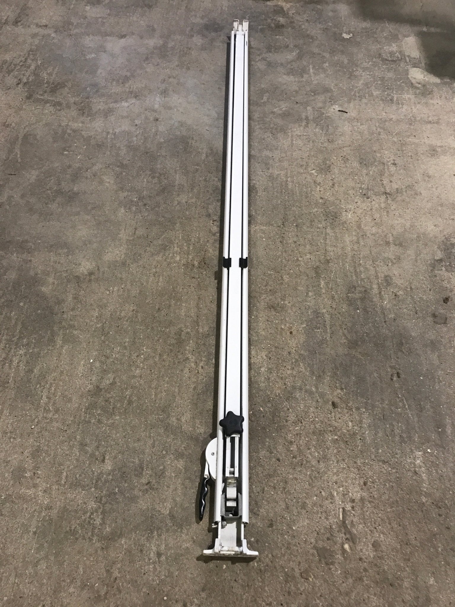 Used Dometic / A&E 8500 Awning Single Manual Arm - Young Farts RV Parts