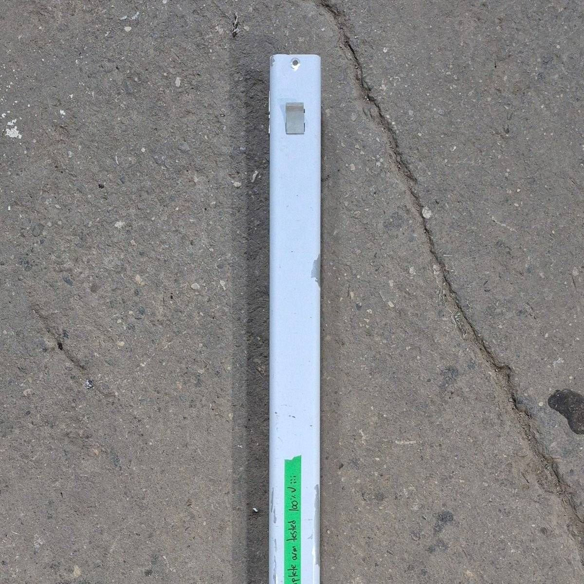 Used Dometic / A&E 8500 Manual Awning Arm, Tall, White - 8480000.401B - Young Farts RV Parts
