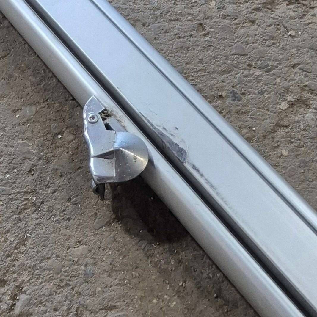 Used Dometic Awning Arm, 8500 Series, Silver (Satin), 73