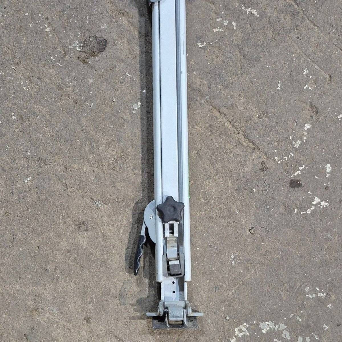 Used Dometic Awning Arm, 8500 Series, White, 61
