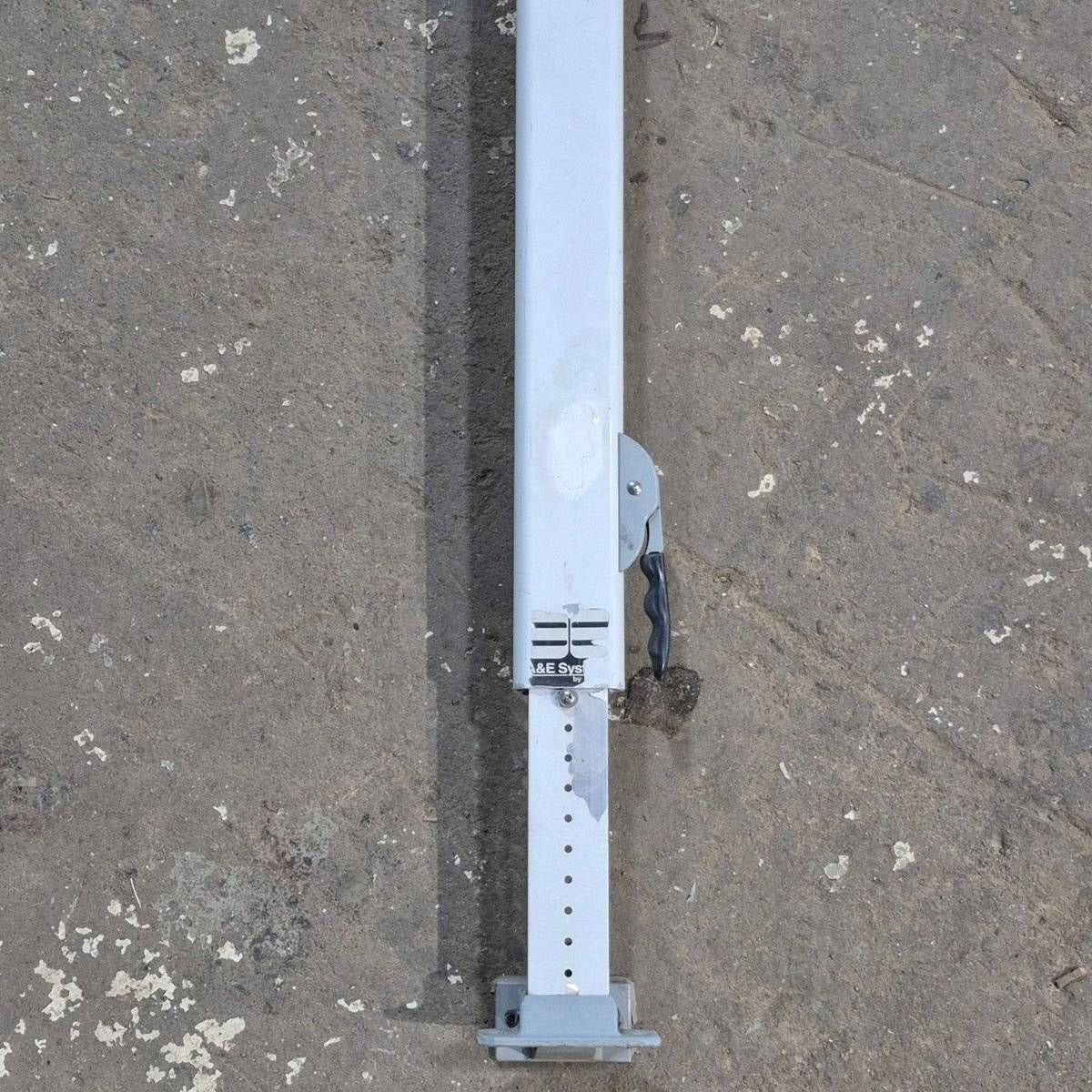 Used Dometic Awning Arm, 8500 Series, White, 73" - Young Farts RV Parts