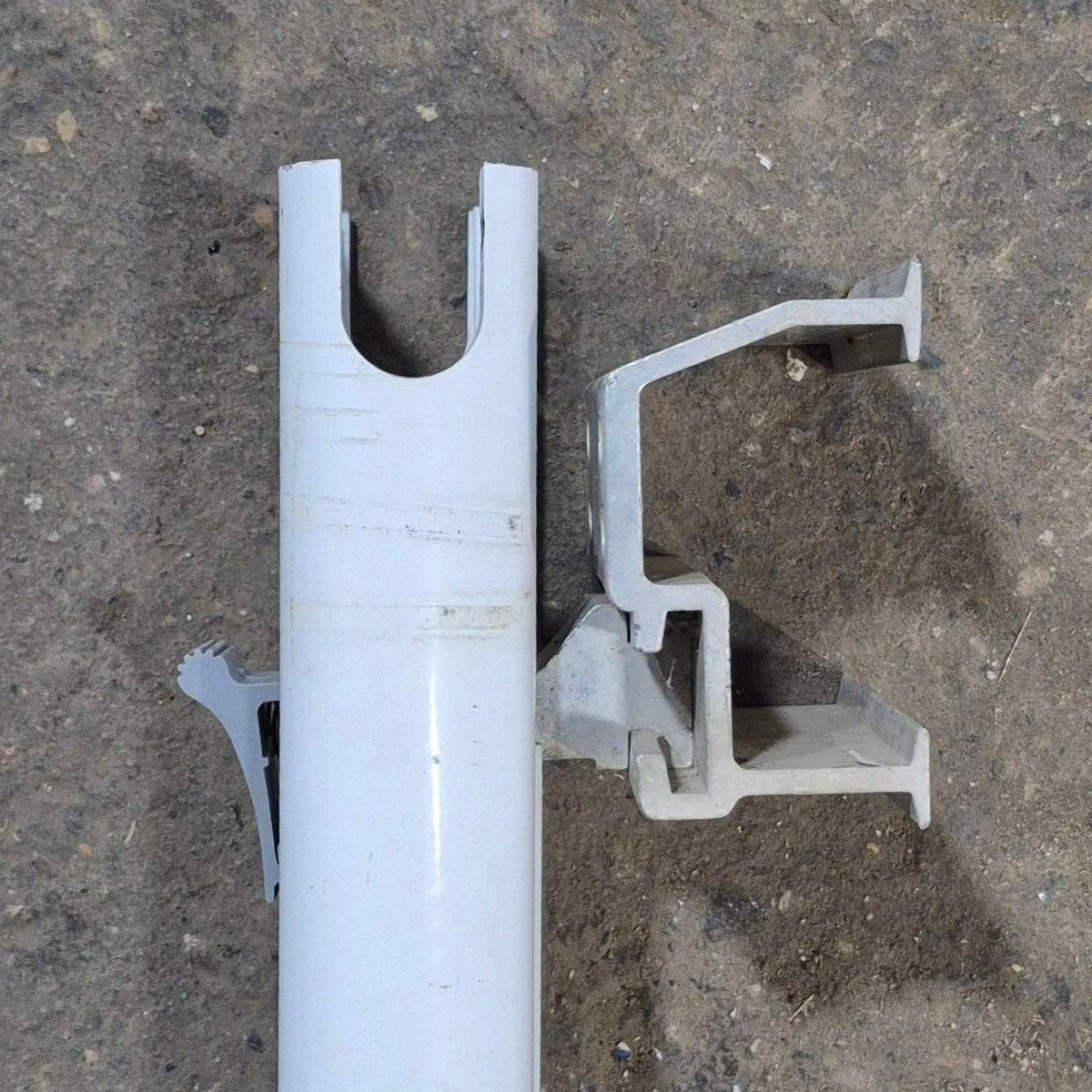 Used Dometic Awning Arm, 8500 Series, White, 73