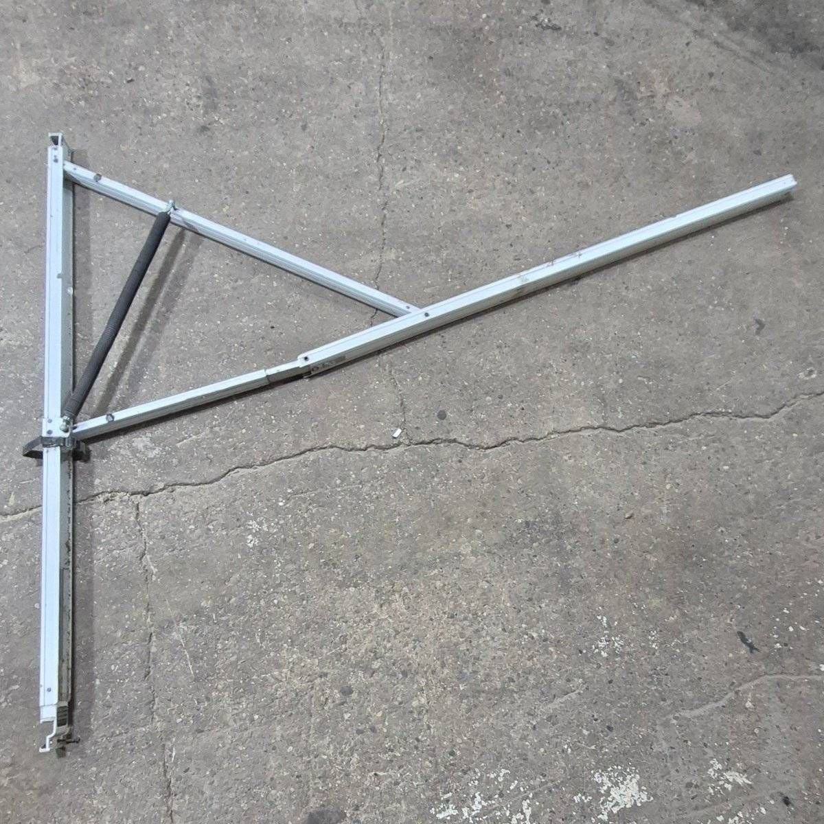 Used Dometic Awning Arm, Idle (Rear), White, 64 1/2