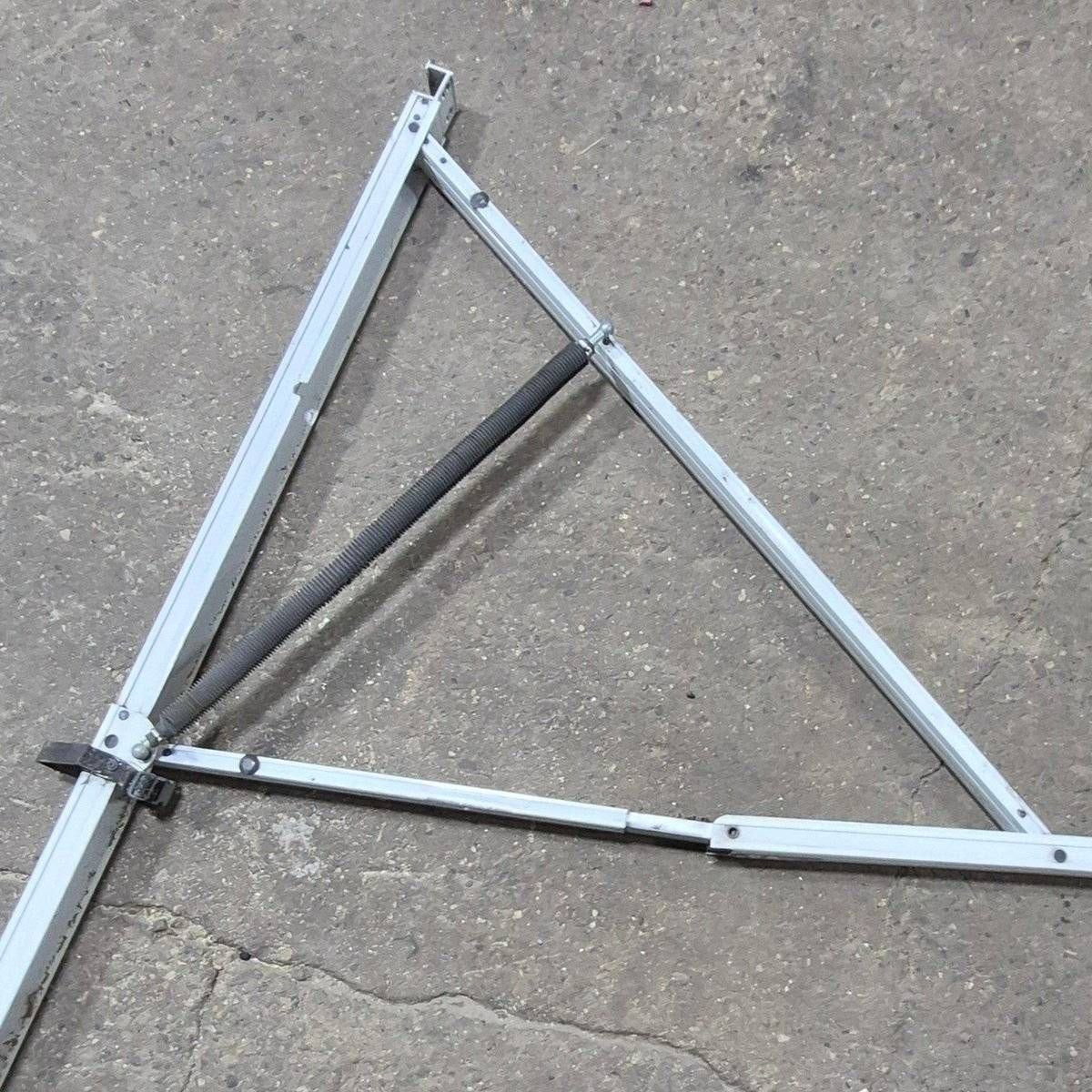 Used Dometic Awning Arm, Idle (Rear), White, 64 1/2