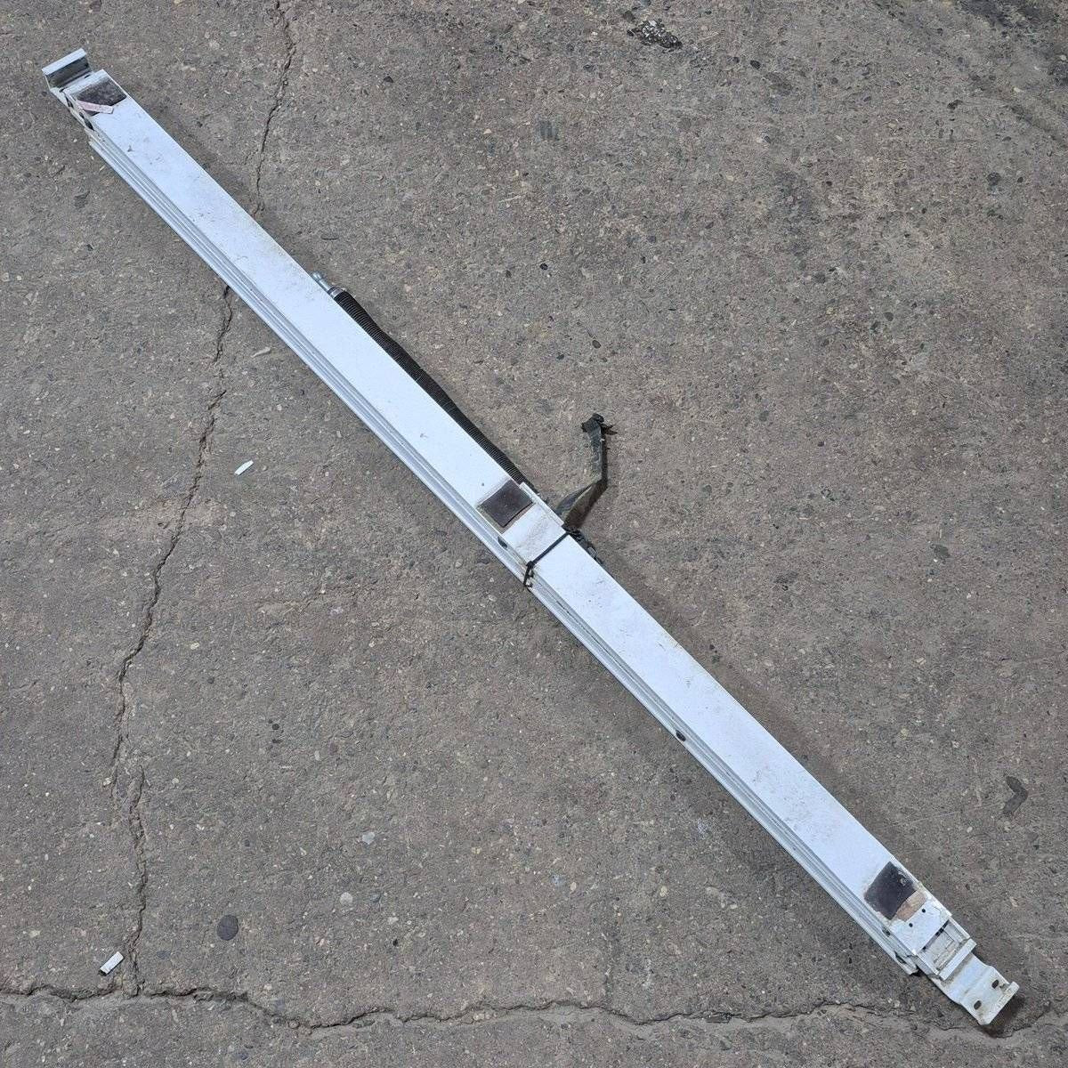 Used Dometic Awning Arm, Idle (Rear), White, 64 1/2