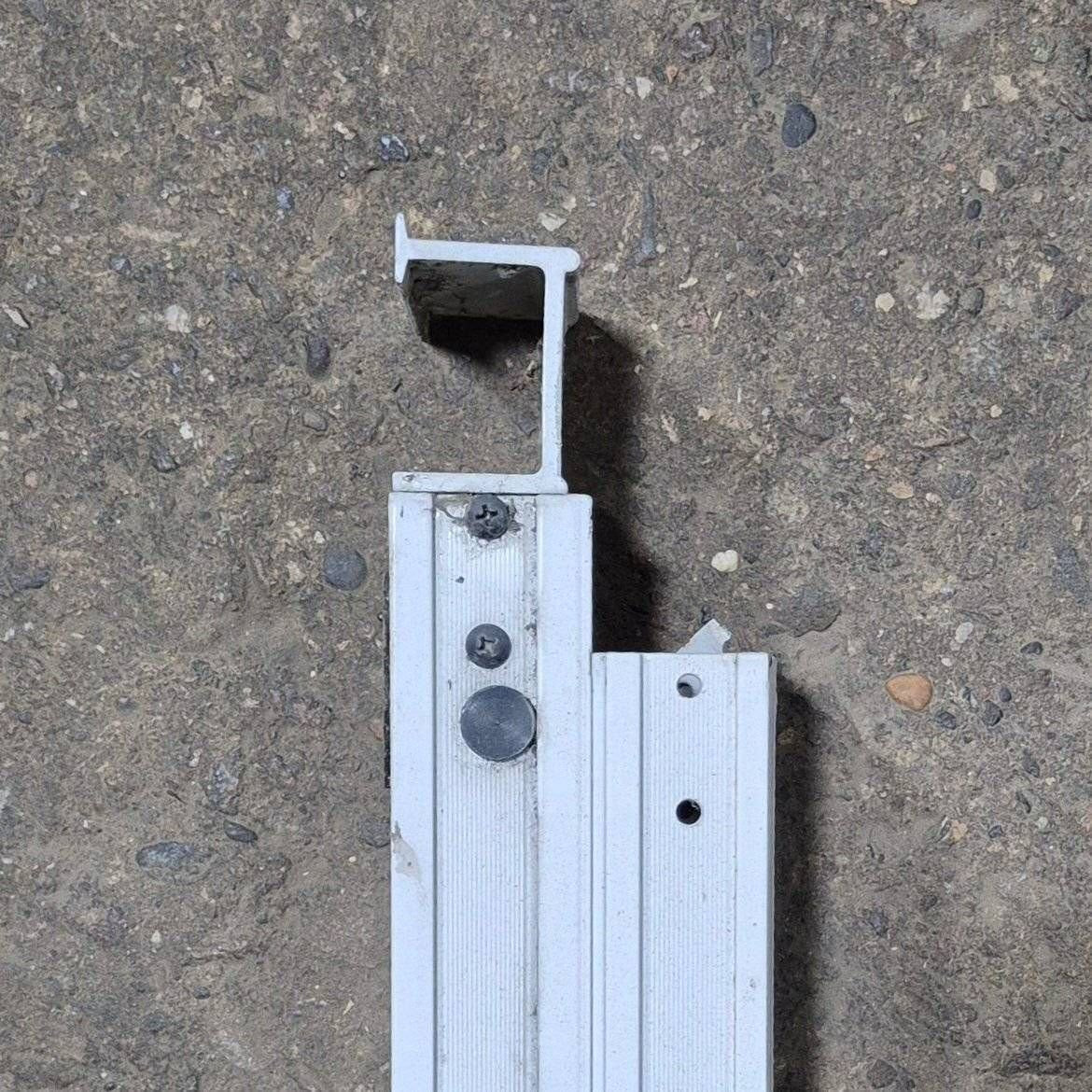 Used Dometic Awning Arm, Idle (Rear), White, 64 1/2