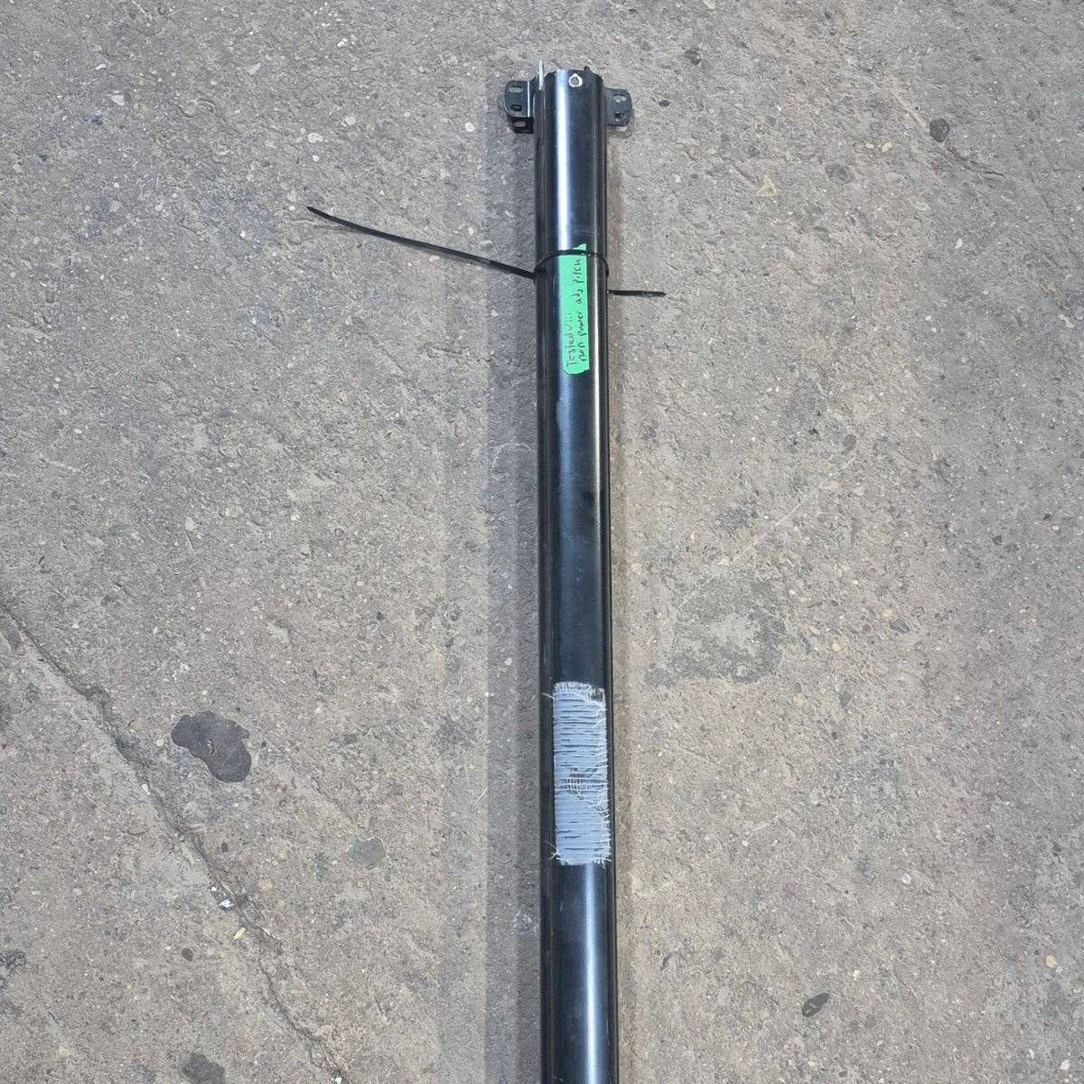 Used Dometic Awning Arm, Idler (Rear) Non - Powered, Black, Basement, Adjustable Pitch, 62 1/4