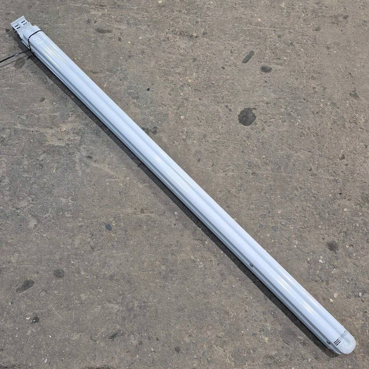 Used Dometic Awning Arm, Idler (Rear) Non - Powered, White, 65 1/2" - WeatherPro , 8551002.400B - Young Farts RV Parts