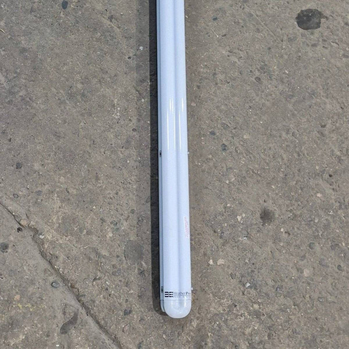 Used Dometic Awning Arm, Idler (Rear) Non - Powered, White, 65 1/2" - WeatherPro , 8551002.400B - Young Farts RV Parts
