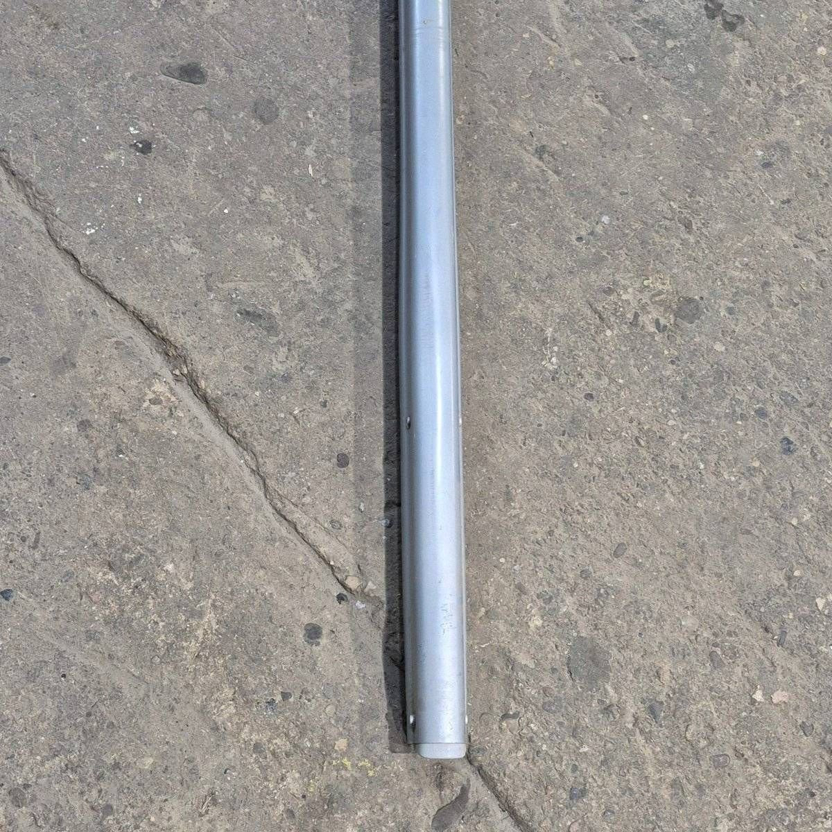 Used Dometic Awning Arm, Idler (Rear) Non - Powered, White, Adjustable Pitch, 65 3/4" - 3312487.022P - Young Farts RV Parts