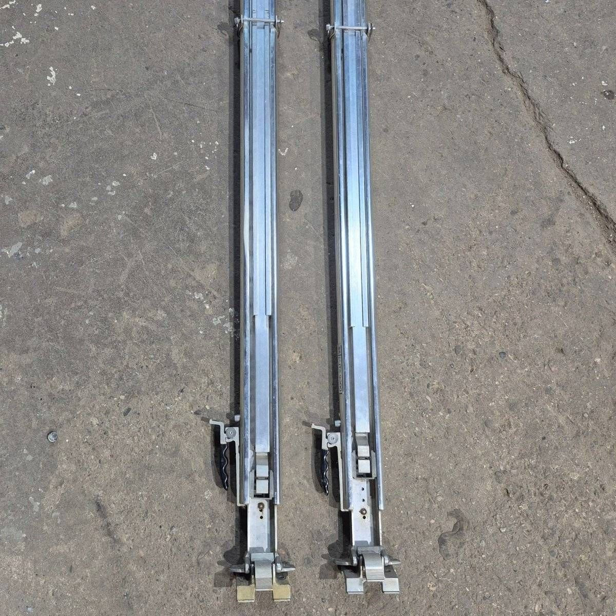 Used Dometic Awning Arm Set, Chrome, 73