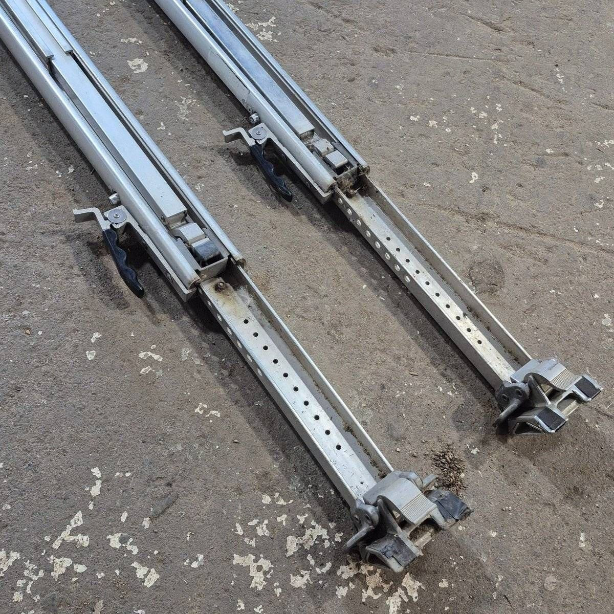 Used Dometic Awning Arm Set, Chrome, 73