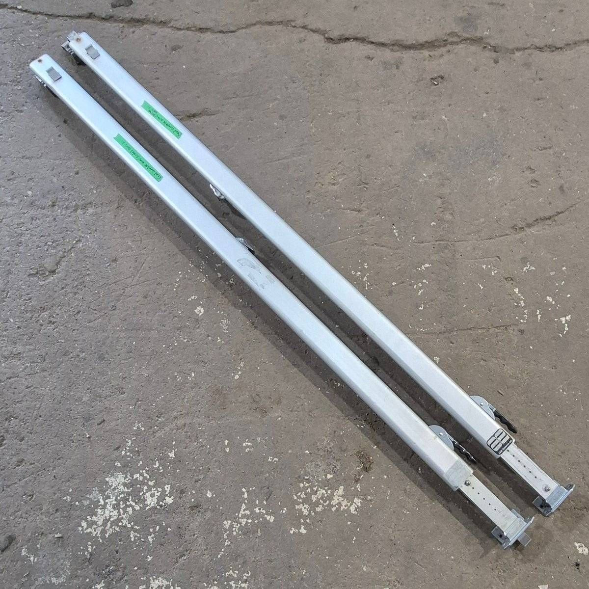 Used Dometic Awning Arm Set, Silver (Satin), 73