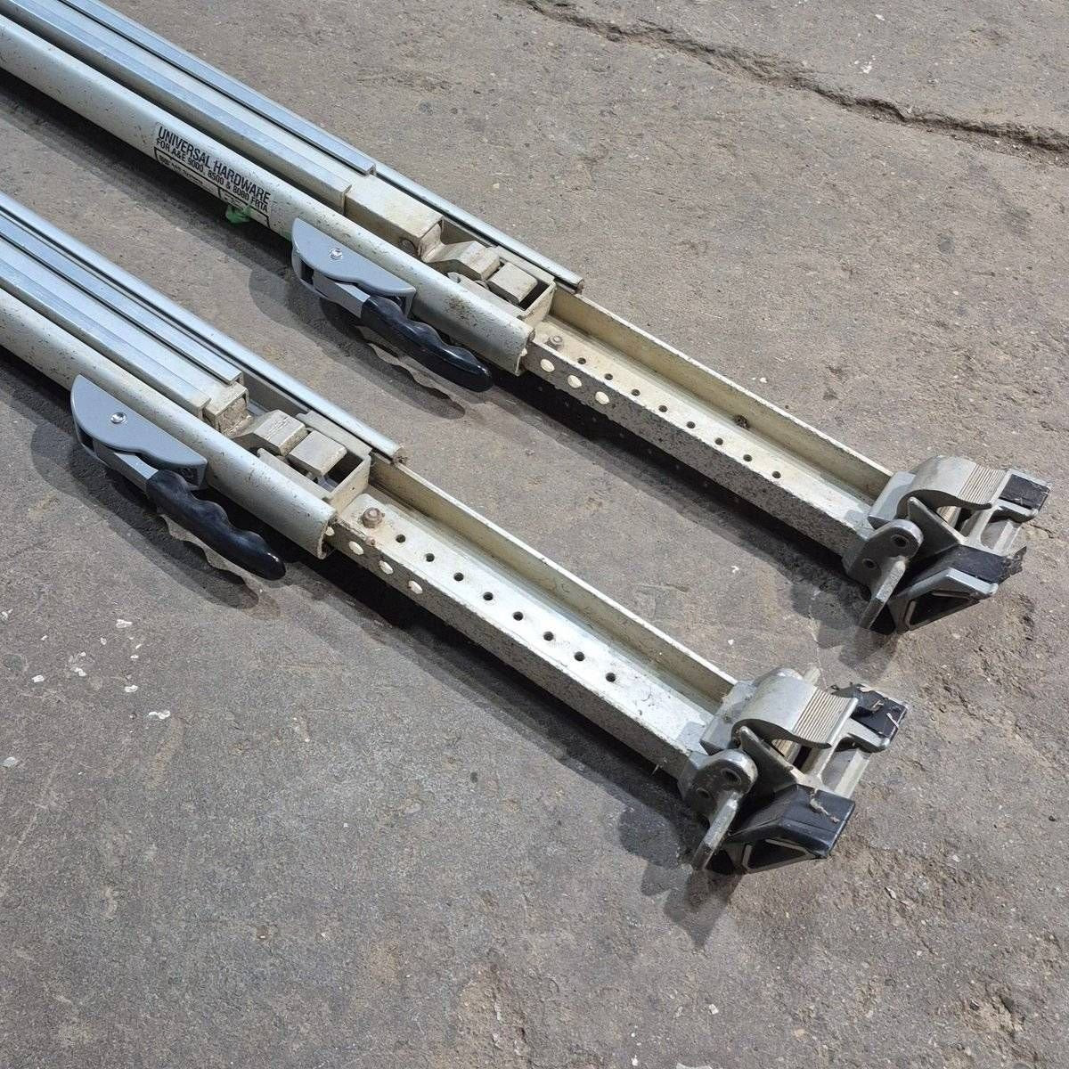Used Dometic Awning Arm Set, Silver (Satin), 73