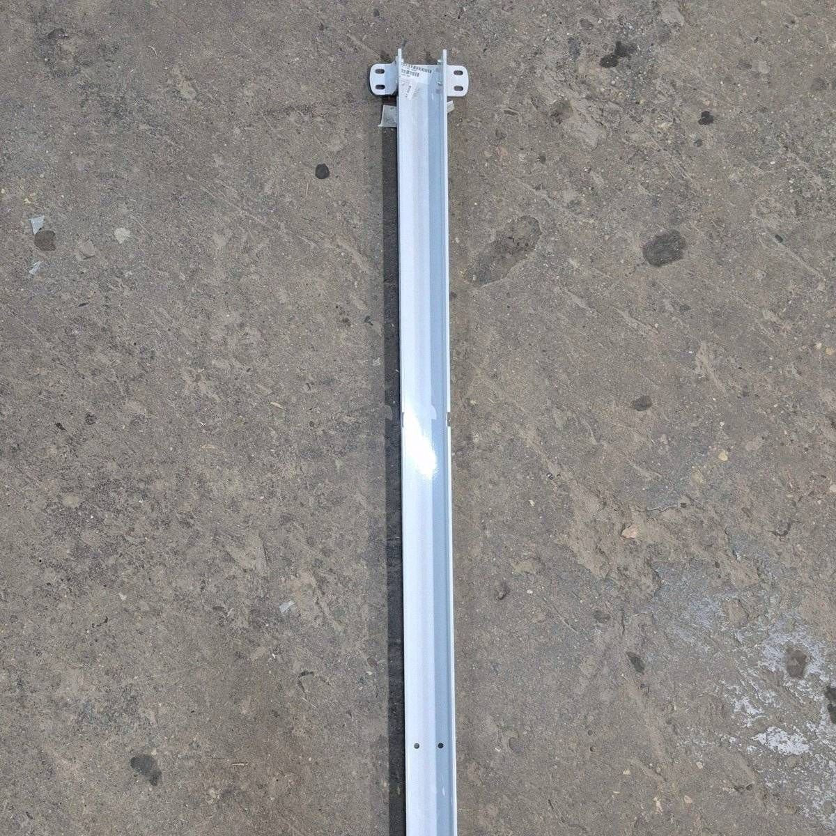 Used Dometic Awning Arm Wall Mount (Back Channel), White, 65 3/4