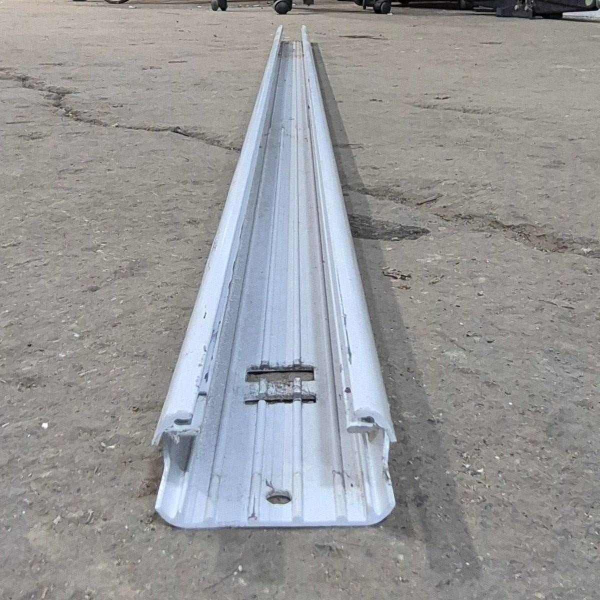 Used Dometic Awning Main Arm, White, 73
