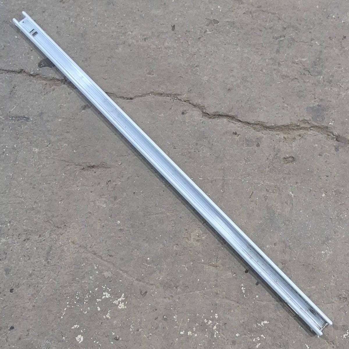 Used Dometic Awning Main Arm, White, 73