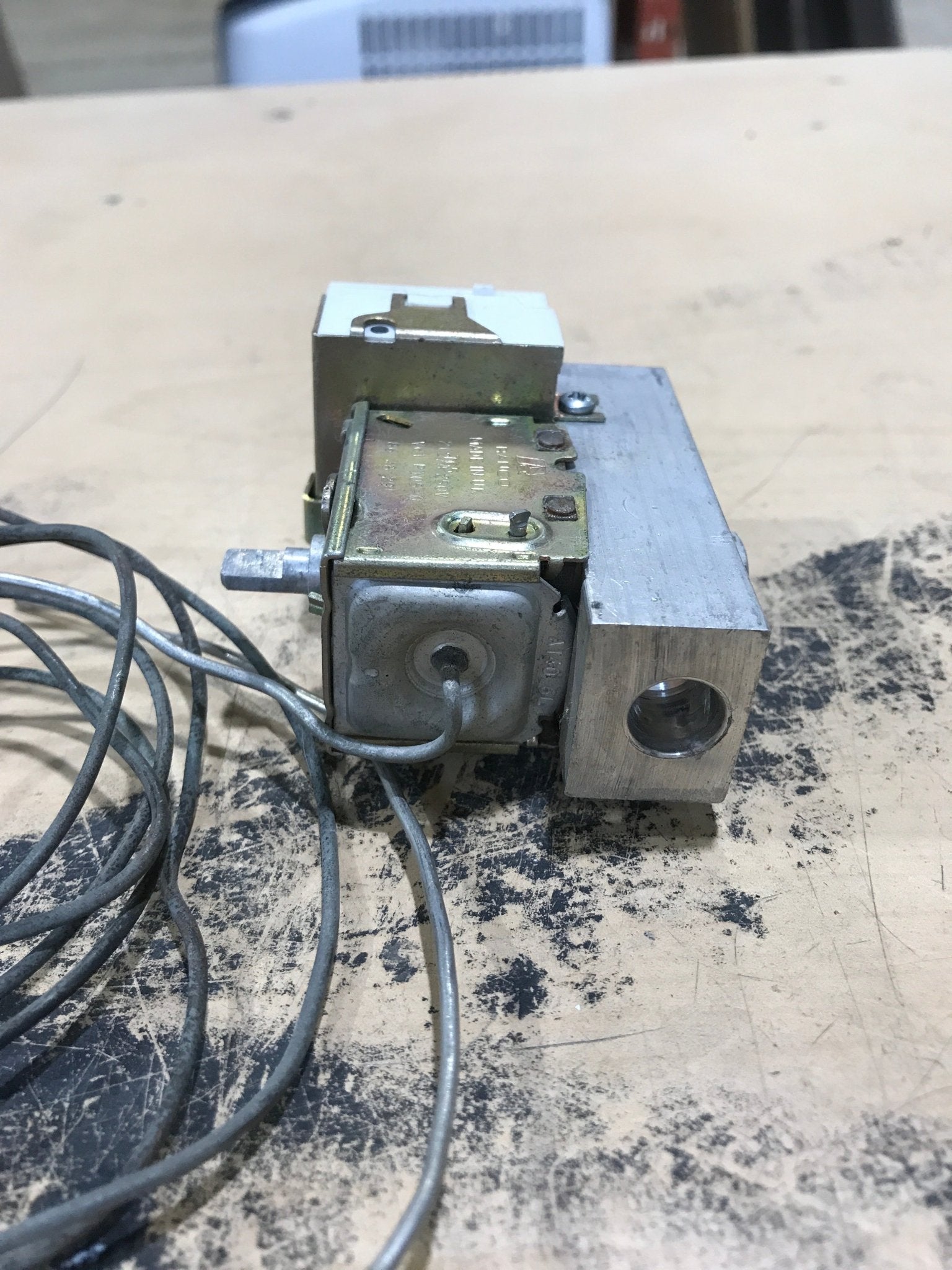 Used Dometic Combo Thermostat 2007199009 - Young Farts RV Parts