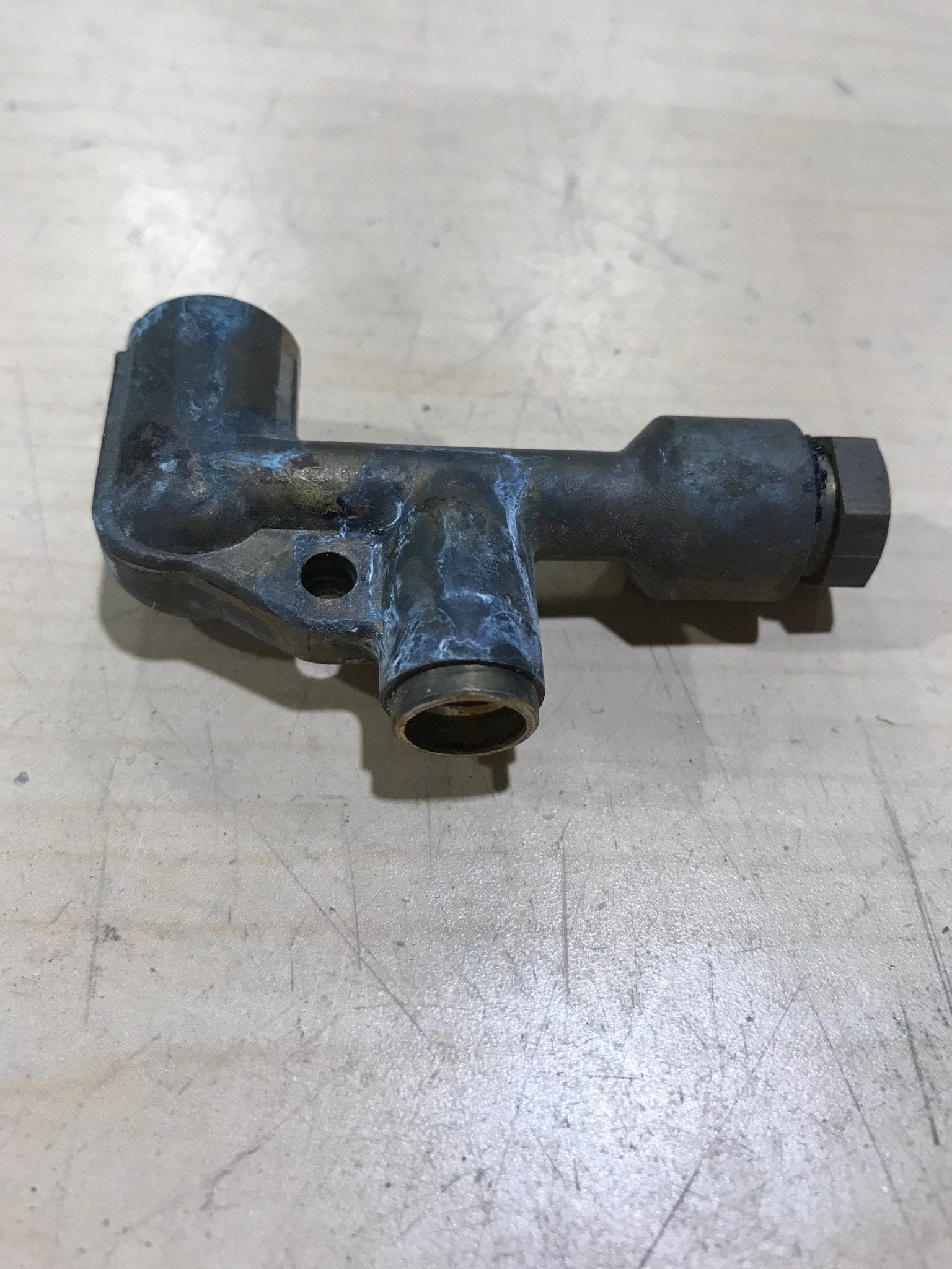 Used Dometic Coupling 2007518000 - Young Farts RV Parts