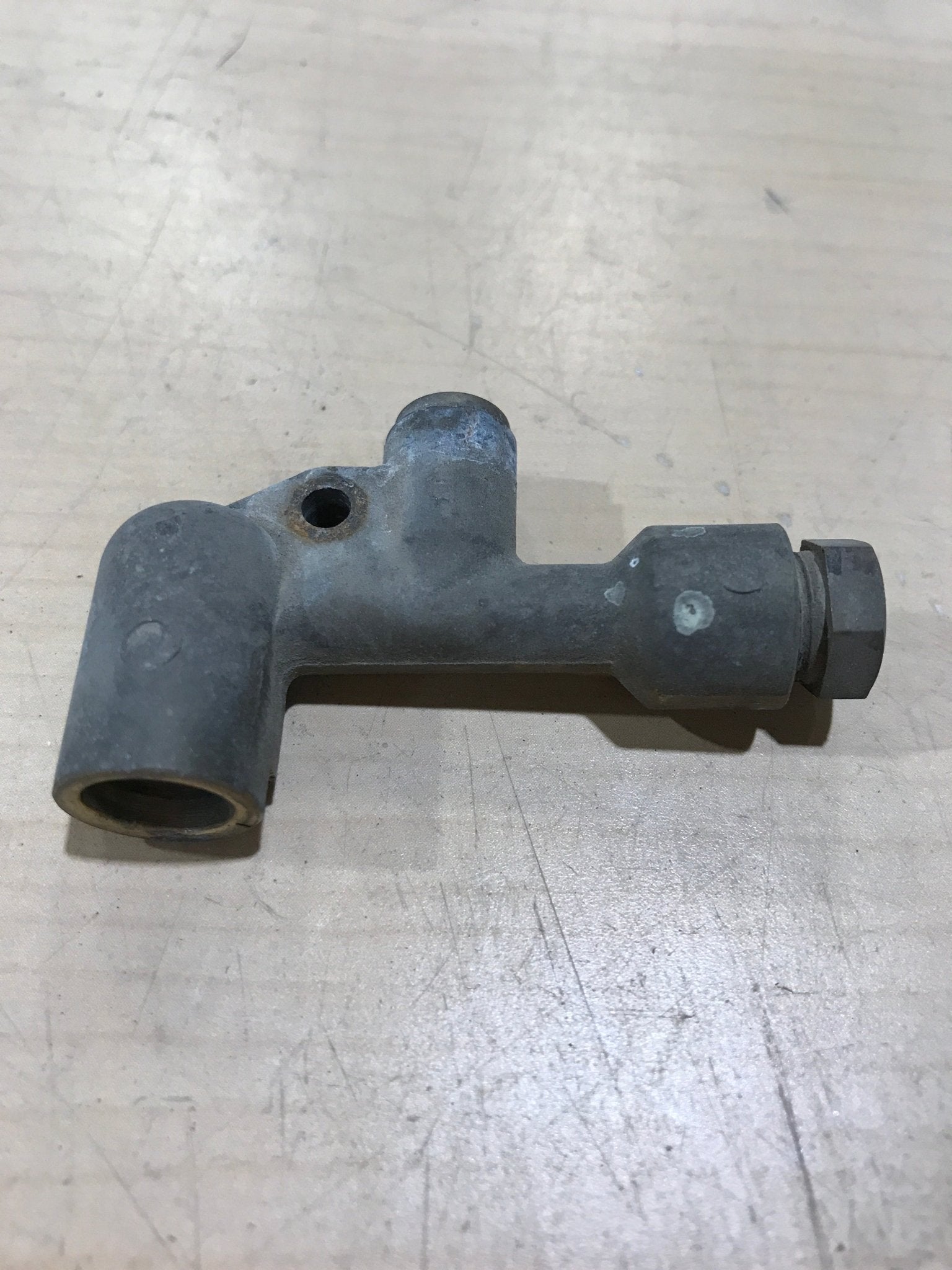 Used Dometic Coupling 2007518000 - Young Farts RV Parts