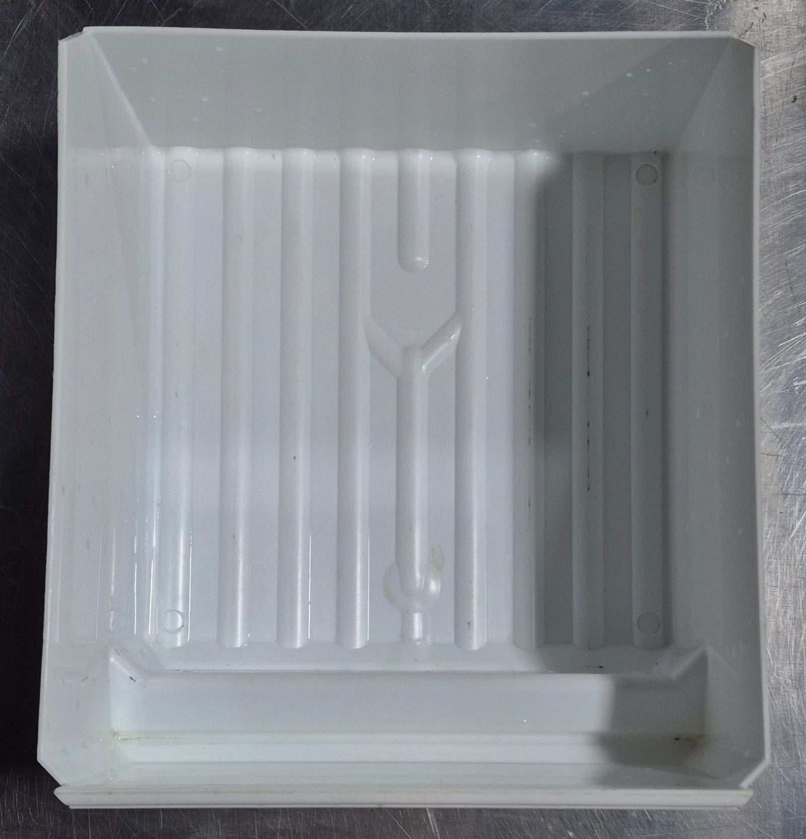 Used Dometic Crisper Bin, White, No Border - 2943143020 - Young Farts RV Parts