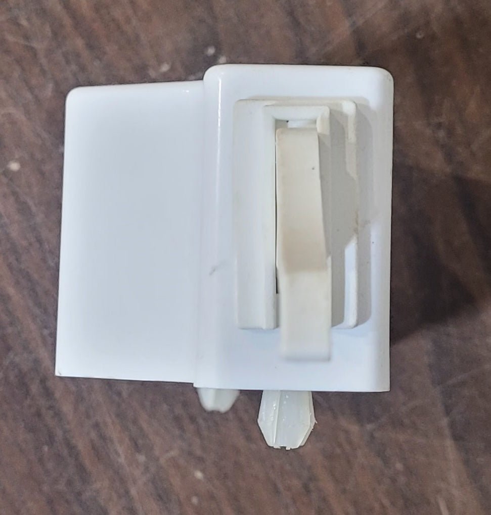 Used Dometic Interior Fridge Light Assembly 2932520014 (BULB NOT INCLUDED) - Young Farts RV Parts