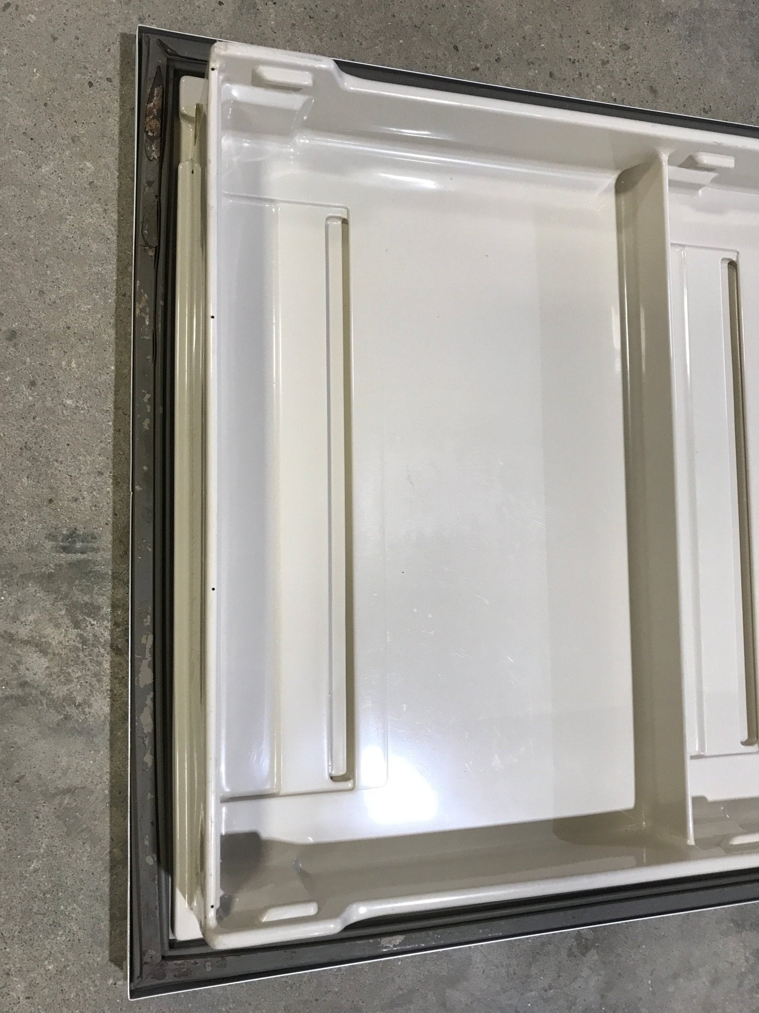 Used Dometic Refrigerator Door 2930929142 - 24 3/8" W x 37" H - Young Farts RV Parts