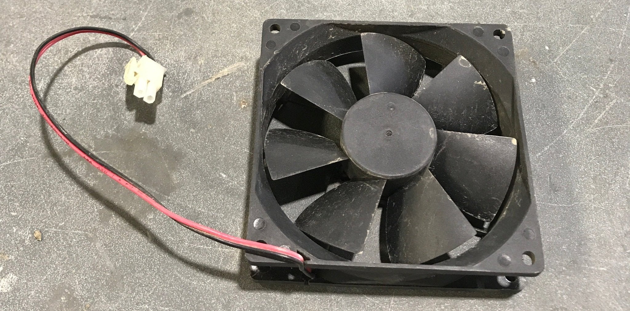 Used Dometic Refrigerator Ventilator Fan - 2106511872 - Young Farts RV Parts