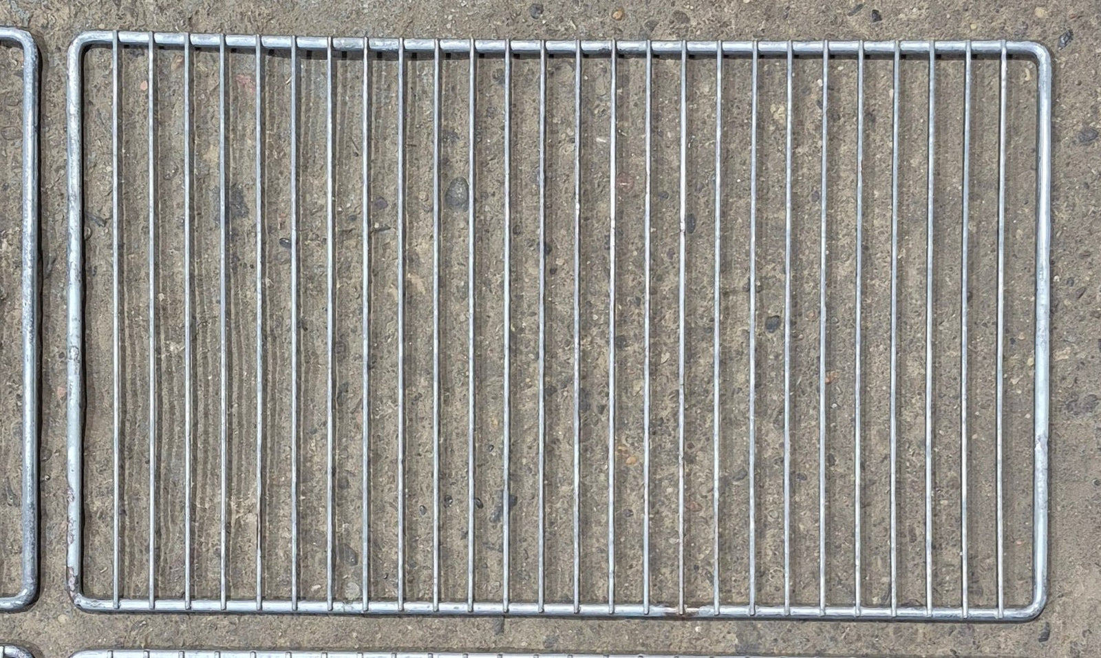 Used Dometic RM2807 Wire Shelf Set - Young Farts RV Parts