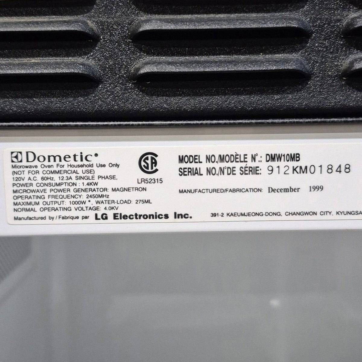 Used Dometic RV Microwave - 20.75" x 13.375" x 14.5" - Young Farts RV Parts