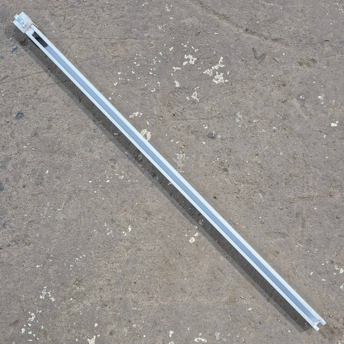 Used Dometic Secondary Rafter Arm, White, 32 1/2