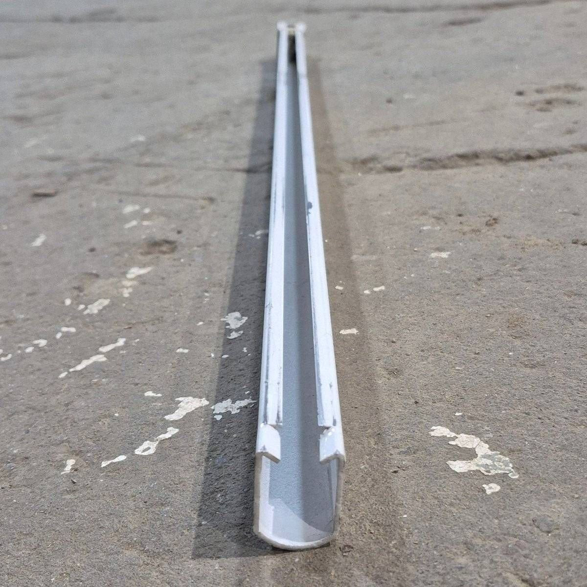 Used Dometic Secondary Rafter Arm, White, 32 1/2