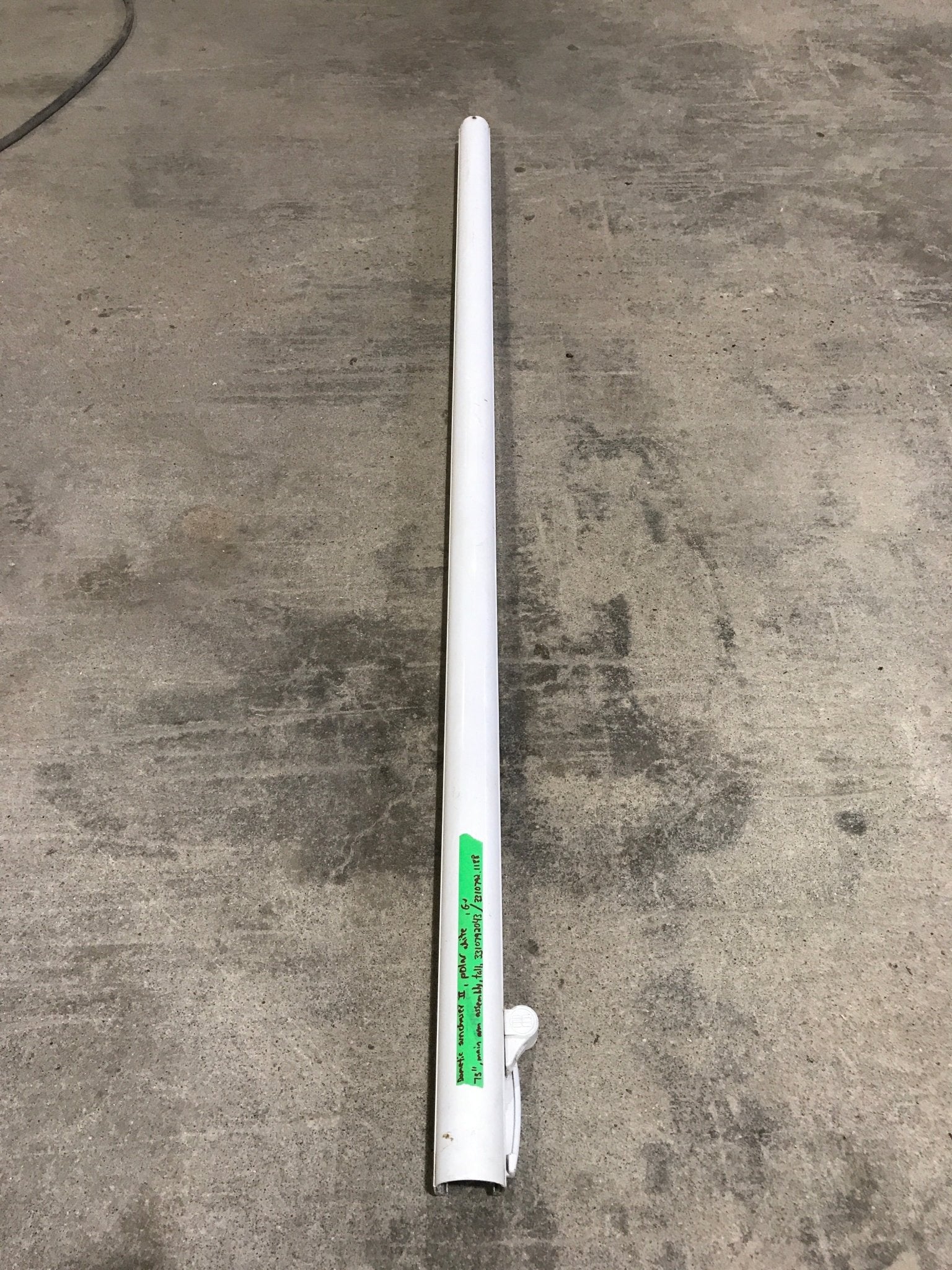 Used Dometic sunchaser II / sunchaser 2 Polar White 73" Main Arm Assembly Tall 3310792043 / 3310792.118B - Young Farts RV Parts