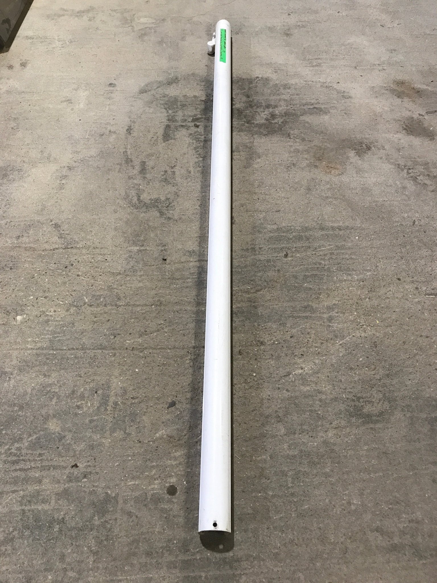 Used Dometic sunchaser II / sunchaser 2 Polar White 73" Main Arm Assembly Tall 3310792043 / 3310792.118B - Young Farts RV Parts